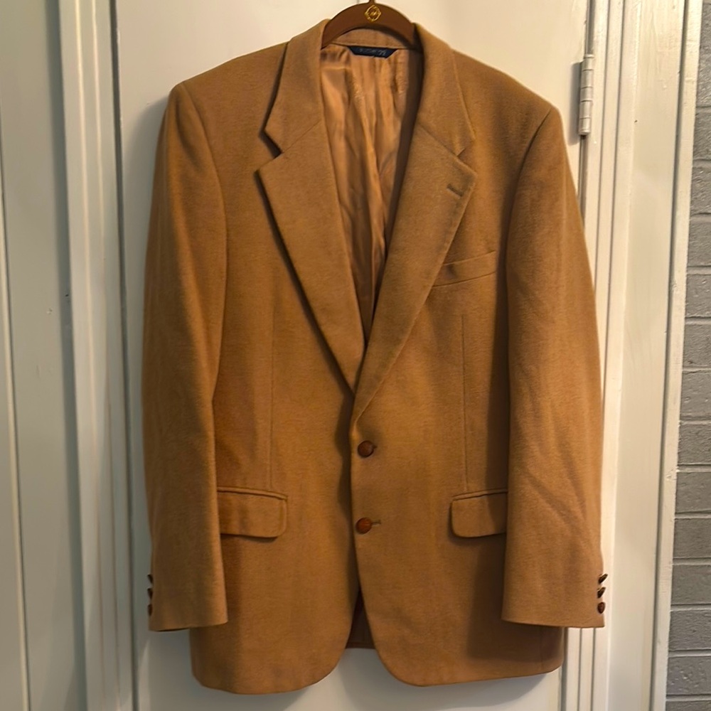 Burberry Sz 40 Camel Hair sport coat.